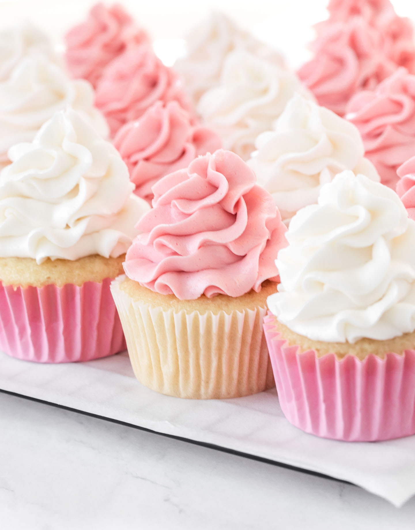 Don't Have a Special Cupcake Pan? Here's How to Bake Cupcakes and